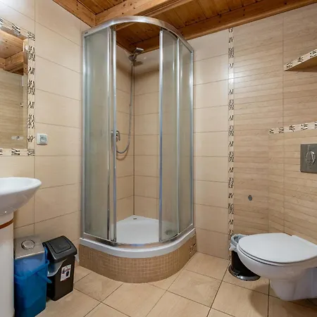 Spacious By Bookinghost Apartamento Gdynia