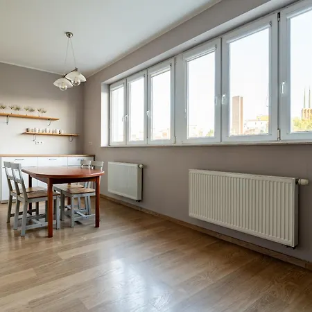 Apartamento Spacious By Bookinghost Gdynia